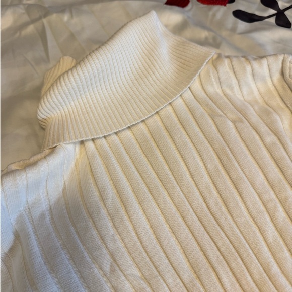 Women's Cream Turtleneck Sweater - Picture 2 of 5